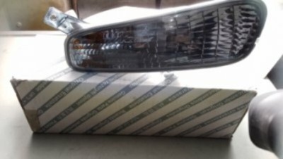 Lampa kierunkowskazu lewa Fiat OE 51858823