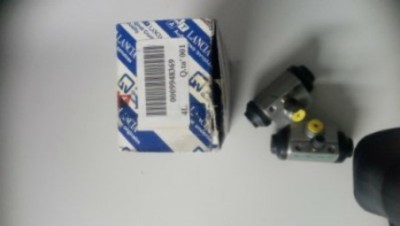 Cylinderek hamulcowy Fiat Punto 99- OE 9948369